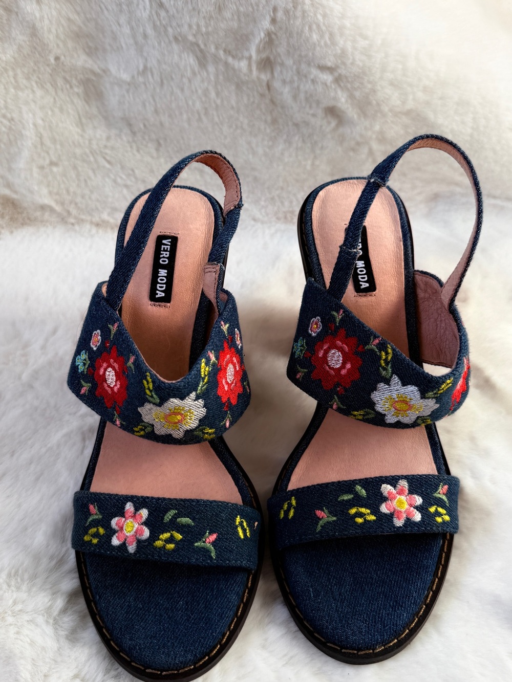 Vero Moda Navy Denim Floral Embroidered Slingback Block Heel Sandals